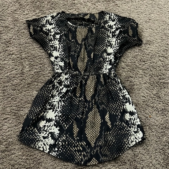 Express Dresses & Skirts - Express dress